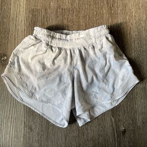 Lululemon Athletica Gray Athletic Shorts with Elastic Waistband